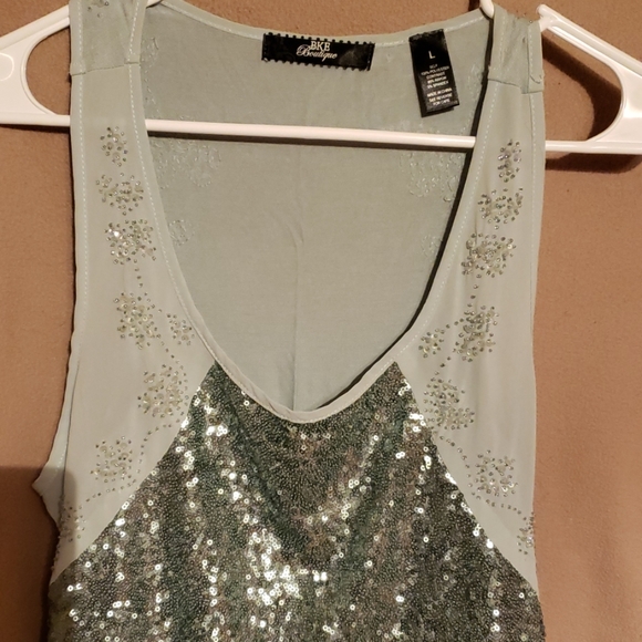 Buckle blouse - Picture 2 of 3